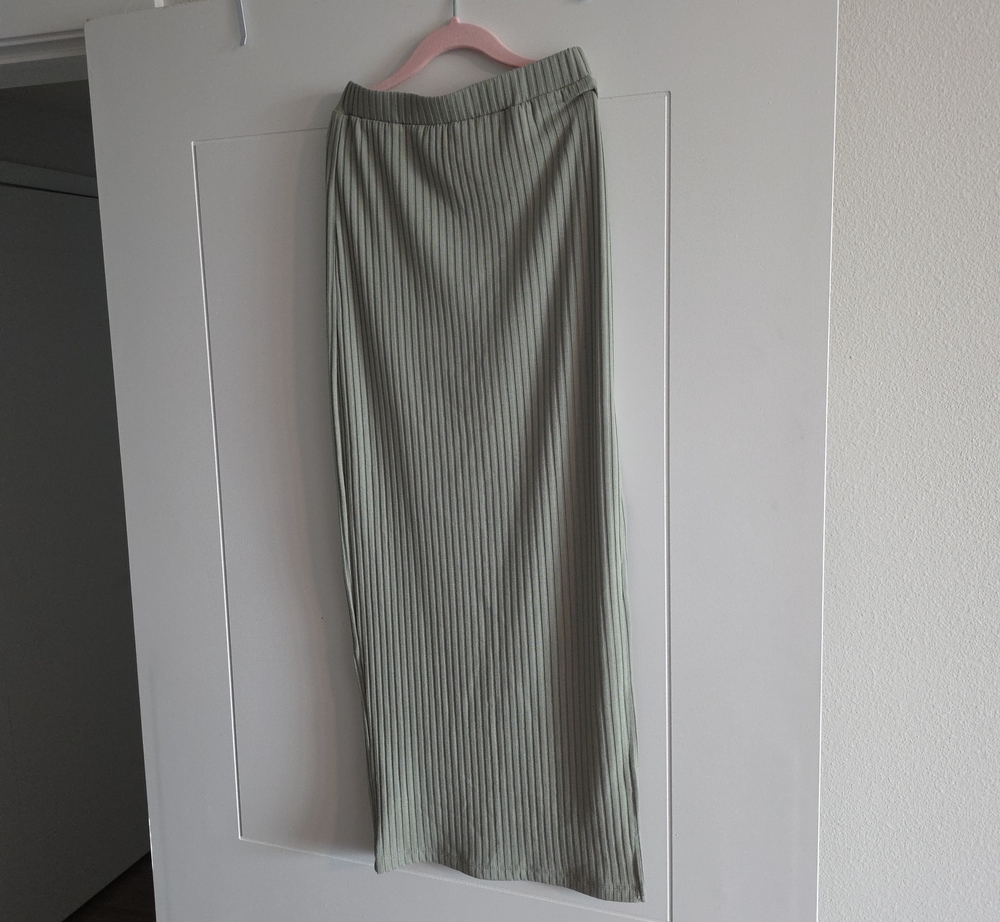 Princess Polly Ribbed Maxi Skirt in Sage